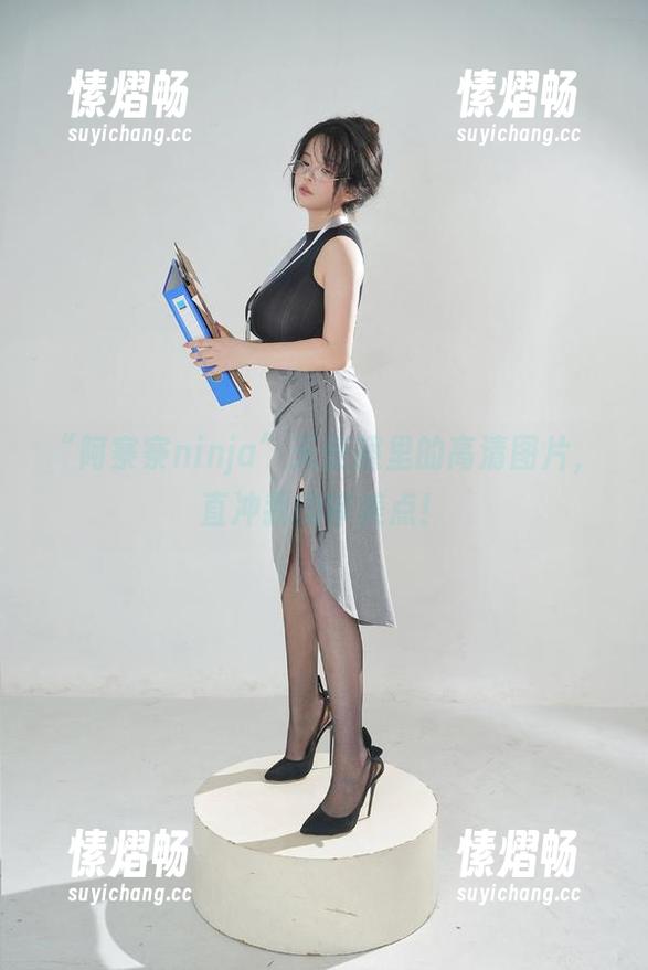 “阿寨寨ninja”天使照里的高清图片，直冲我的审美点！