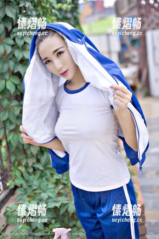 青豆客 - 琪琪qlql的兔女郎资源包：性感青春，无需过滤，直接上脑！