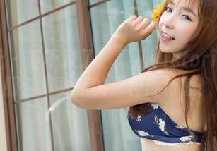 魅妍社 – 等不及了！果儿Victoria的制服合集更新的那种期待感！