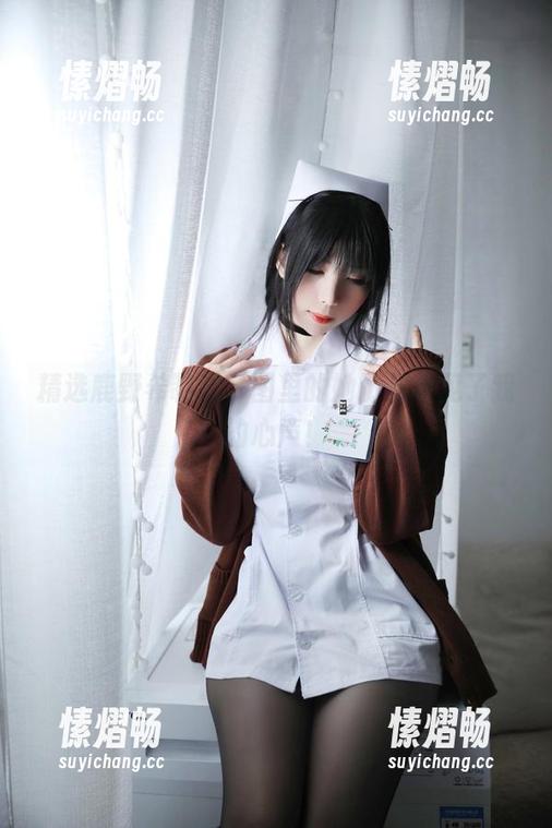 精选鹿野希制服，图里的她仿佛听见了我的心声！